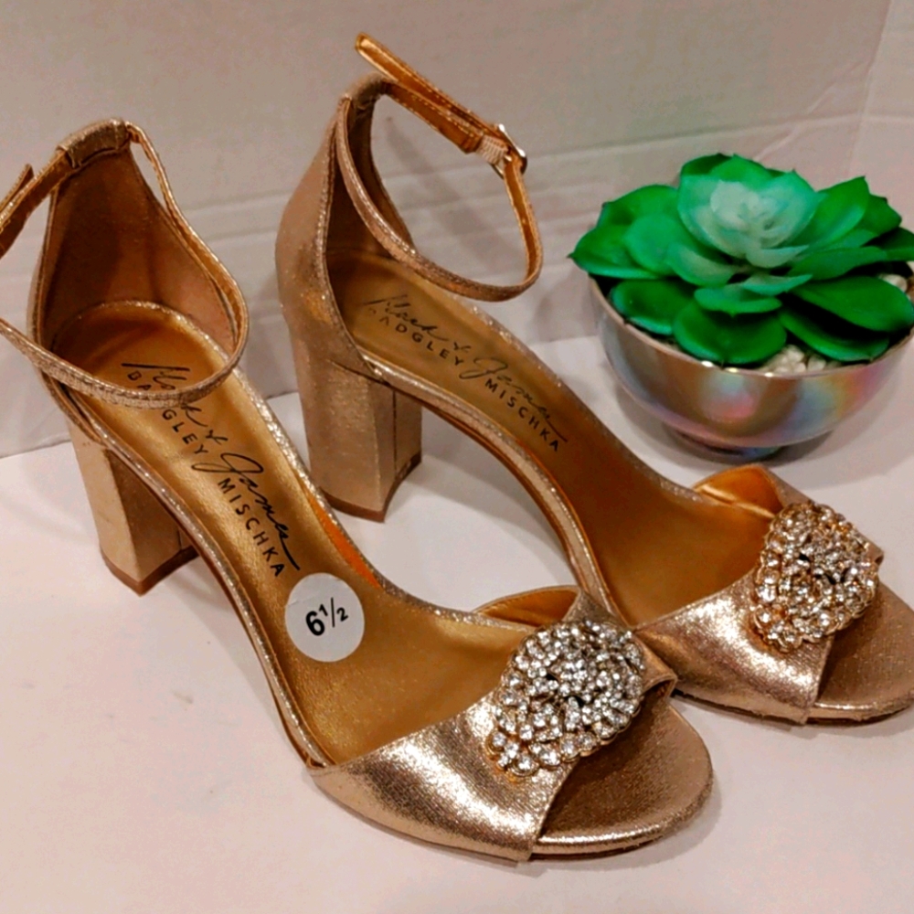 Badgley Mischka Gold Open Toe Rhinestones He…